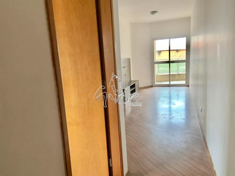 Apartamento à venda com 1 quarto, 55m² - Foto 3