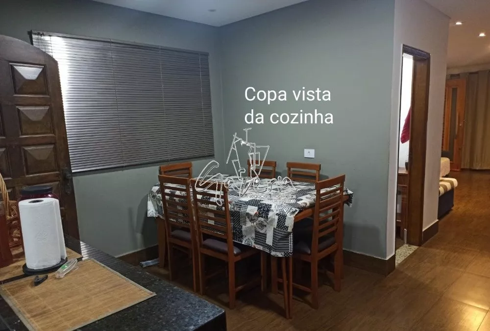 Sobrado à venda com 4 quartos, 250m² - Foto 6