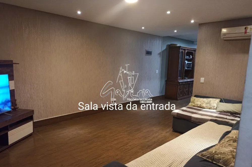 Sobrado à venda com 4 quartos, 250m² - Foto 4