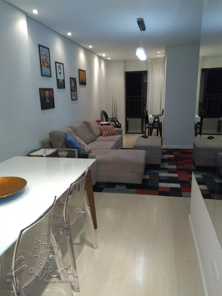 Apartamento à venda com 2 quartos, 71m² - Foto 3