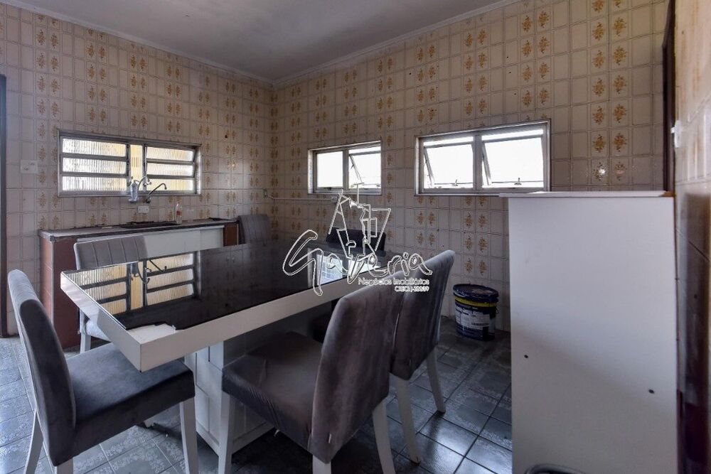 Sobrado à venda com 3 quartos, 200m² - Foto 5