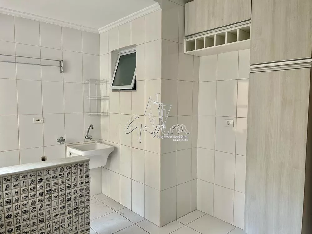 Apartamento à venda com 1 quarto, 55m² - Foto 3