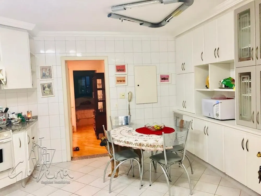 Apartamento, 3 quartos, 156 m² - Foto 10