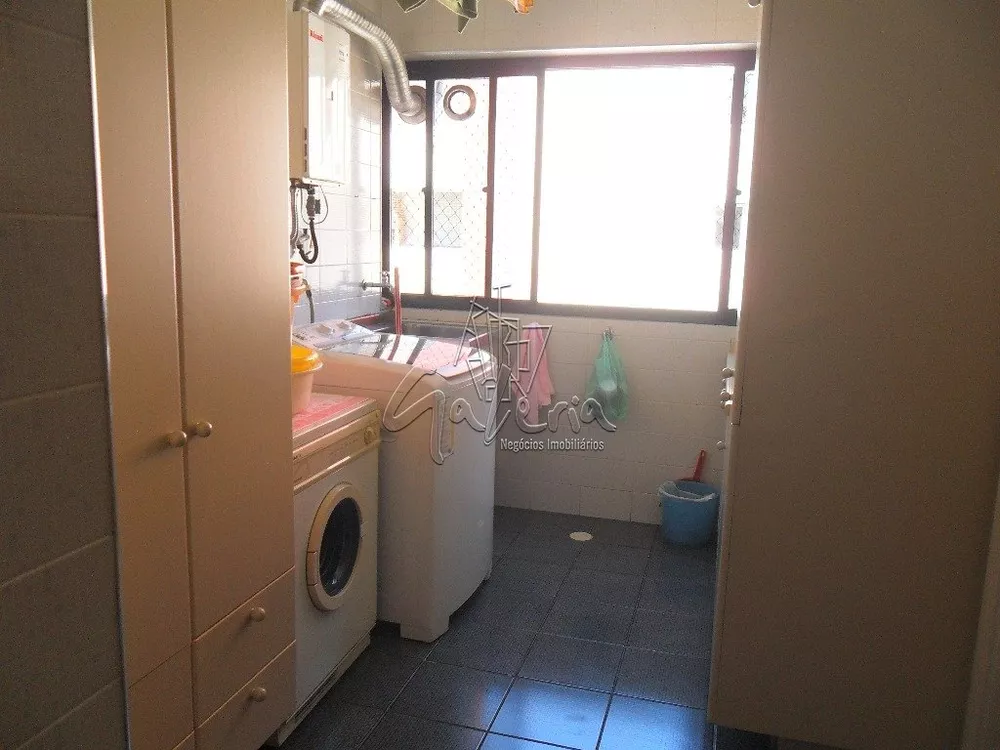 Apartamento à venda com 4 quartos, 254m² - Foto 19