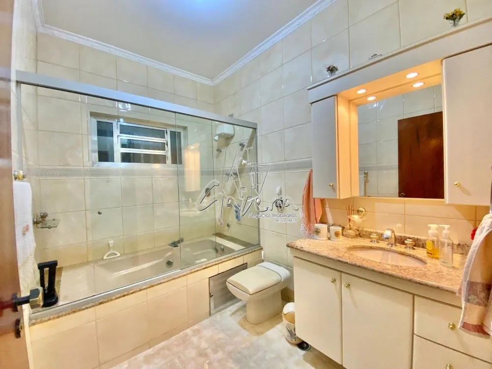 Casa, 4 quartos, 280 m² - Foto 11