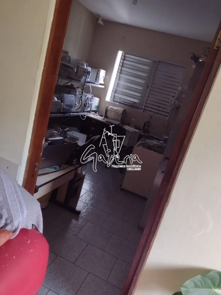 Casa, 4 quartos, 270 m² - Foto 10