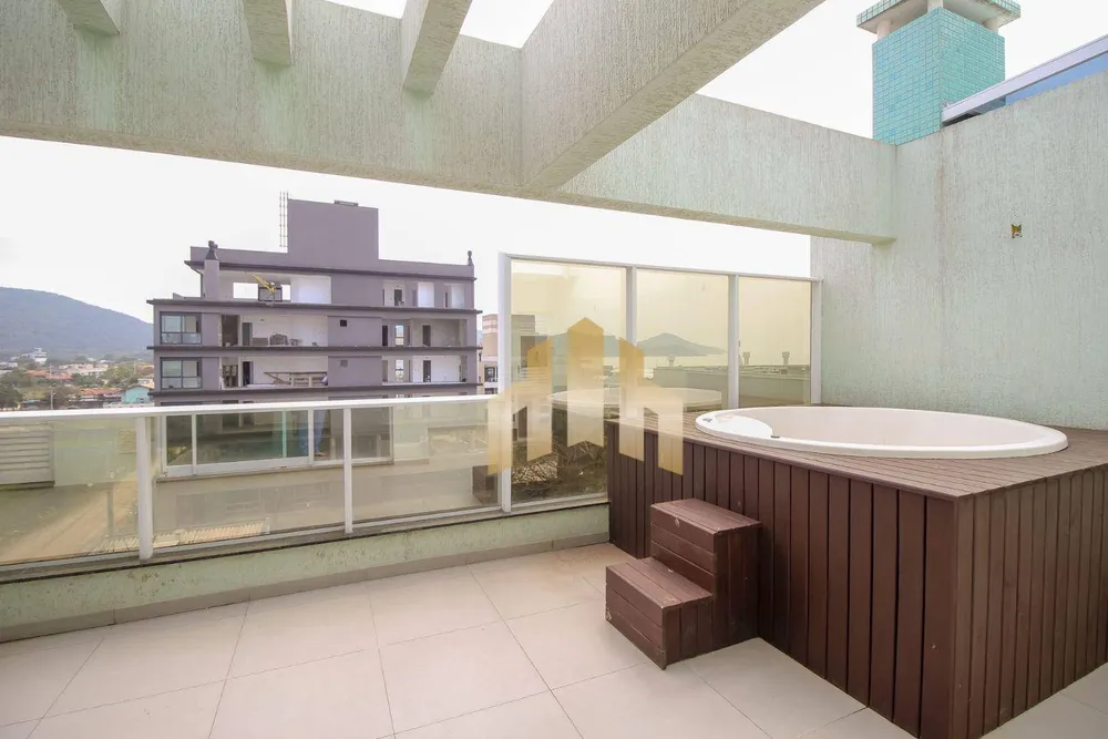 Cobertura, 3 quartos, 164 m² - Foto 5
