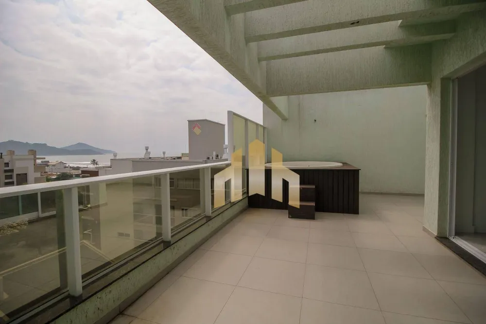 Cobertura, 3 quartos, 164 m² - Foto 2