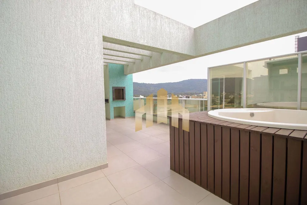 Cobertura, 3 quartos, 164 m² - Foto 4