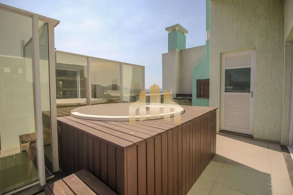 Cobertura, 3 quartos, 142 m² - Foto 1