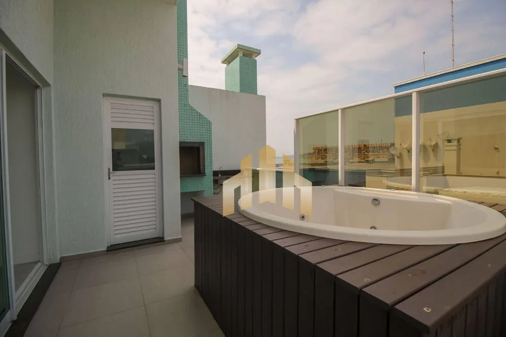 Cobertura, 3 quartos, 164 m² - Foto 2