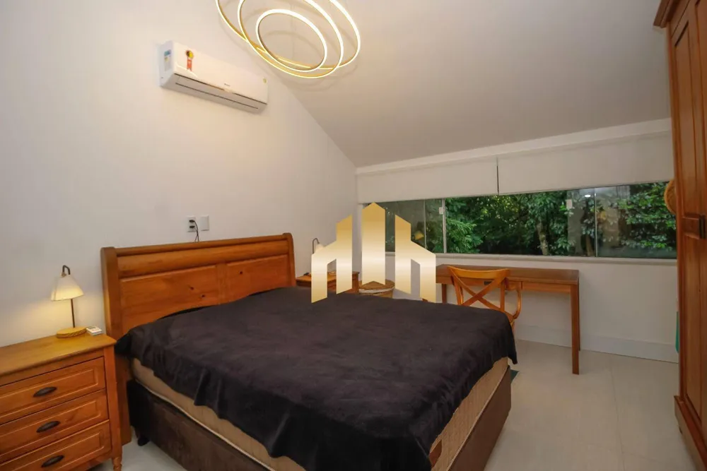 Casa, 4 quartos, 250 m² - Foto 14