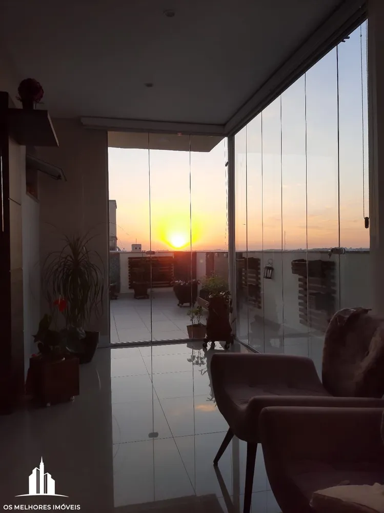 Cobertura, 3 quartos, 178 m² - Foto 2