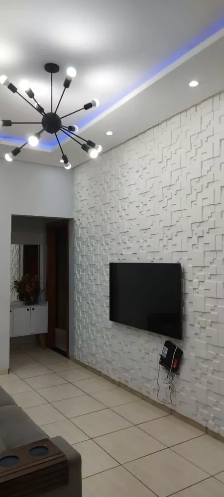Casa, 3 quartos, 77 m² - Foto 1