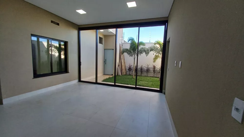 Casa, 3 quartos, 175 m² - Foto 1