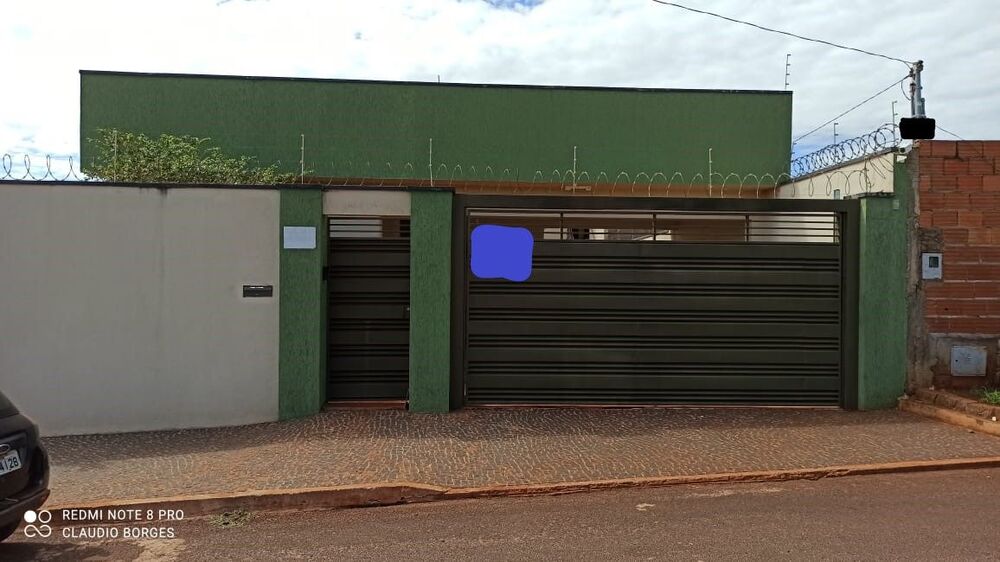 Casa, 4 quartos, 226 m² - Foto 1