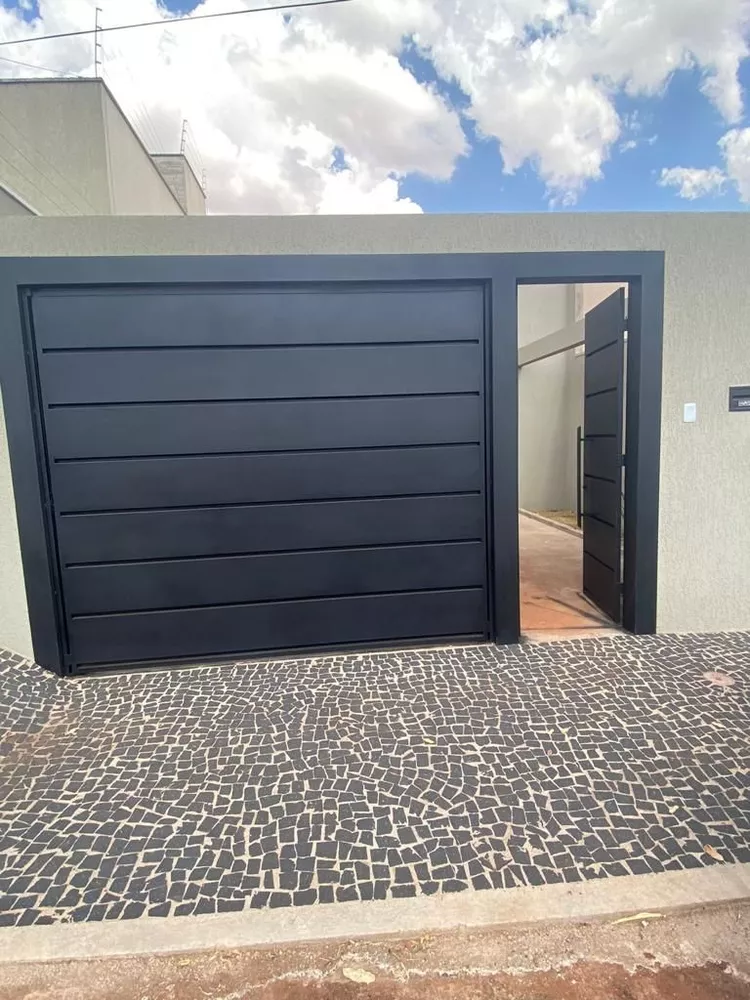 Casa, 3 quartos, 74 m² - Foto 1