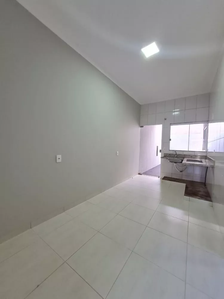 Casa, 3 quartos, 75 m² - Foto 2