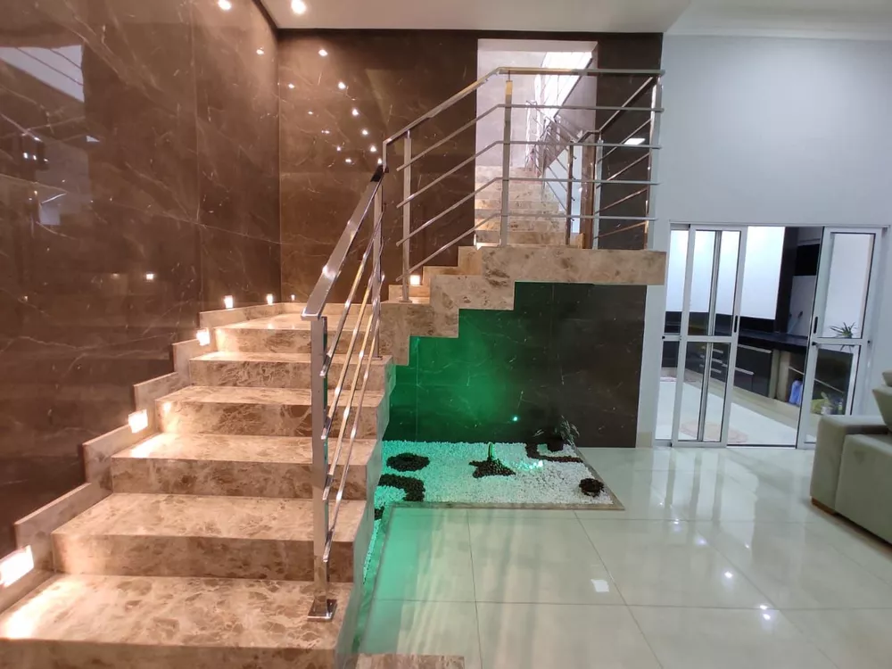 Sobrado, 3 quartos, 256 m² - Foto 8