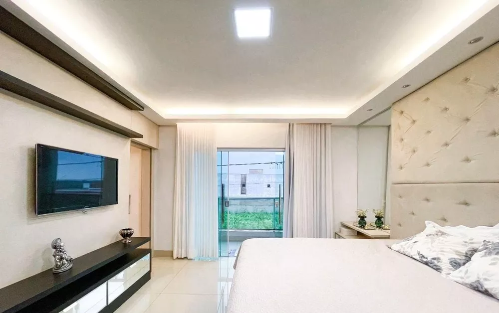 Casa, 5 quartos, 1000 m² - Foto 1