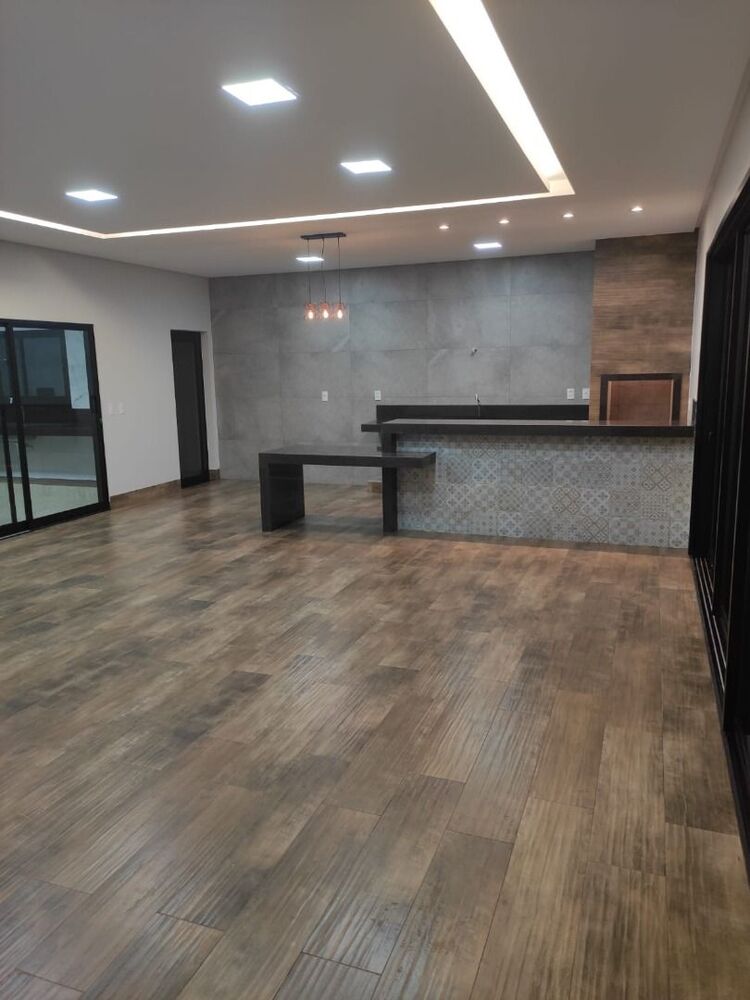 Casa, 3 quartos, 260 m² - Foto 9