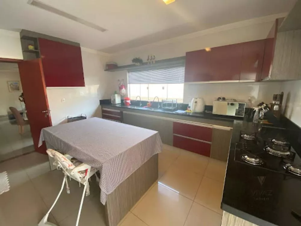 Casa, 3 quartos, 180 m² - Foto 12
