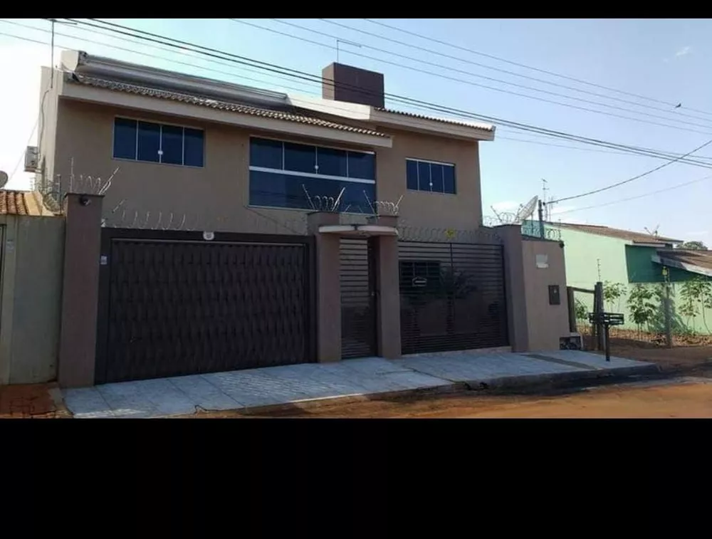 Sobrado, 4 quartos, 365 m² - Foto 1