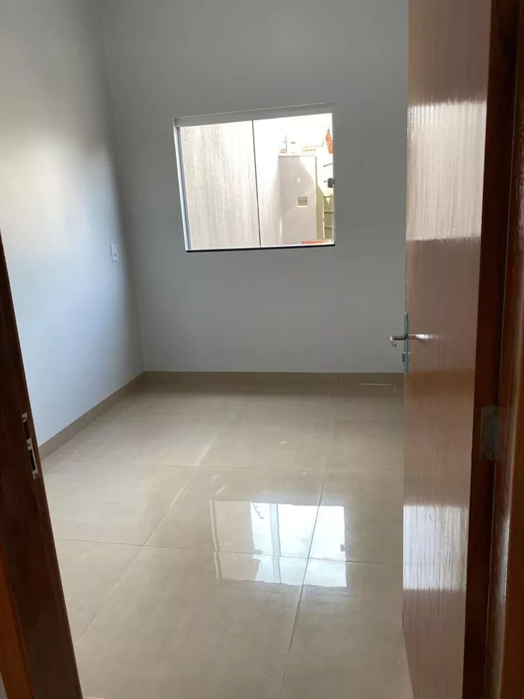 Casa, 3 quartos, 70 m² - Foto 1