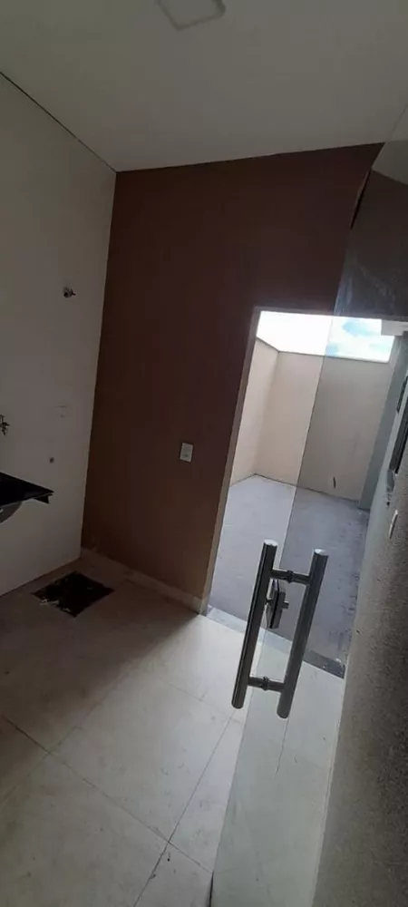 Casa, 3 quartos, 84 m² - Foto 2