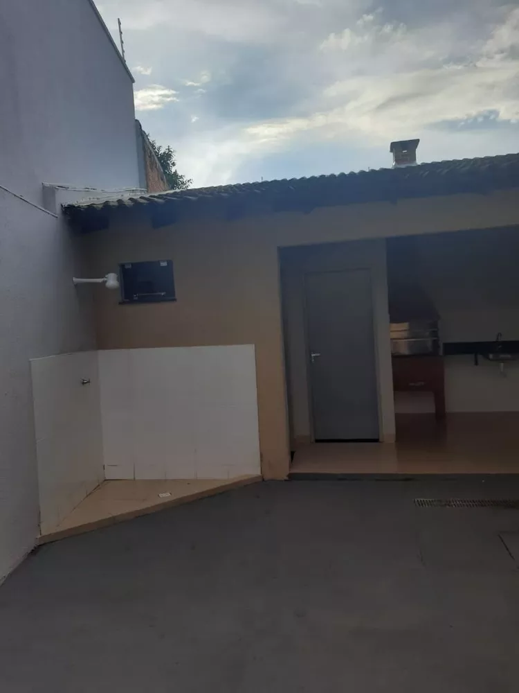 Casa, 3 quartos, 137 m² - Foto 2