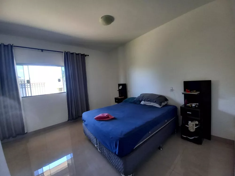 Casa, 4 quartos, 220 m² - Foto 3