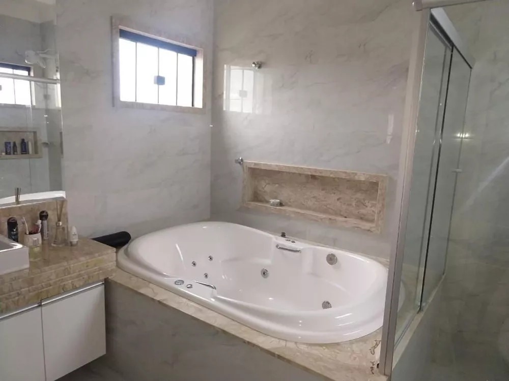Sobrado, 5 quartos, 330 m² - Foto 6
