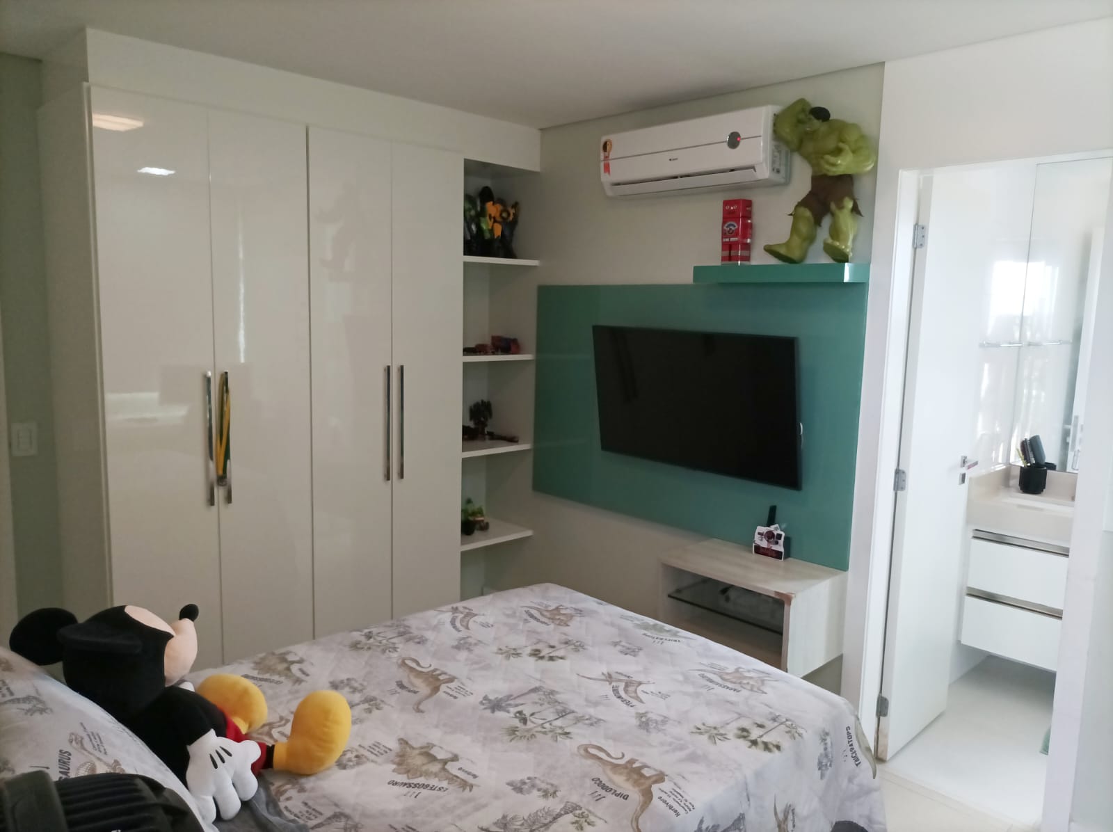 Apartamento à venda com 4 quartos, 188m² - Foto 14