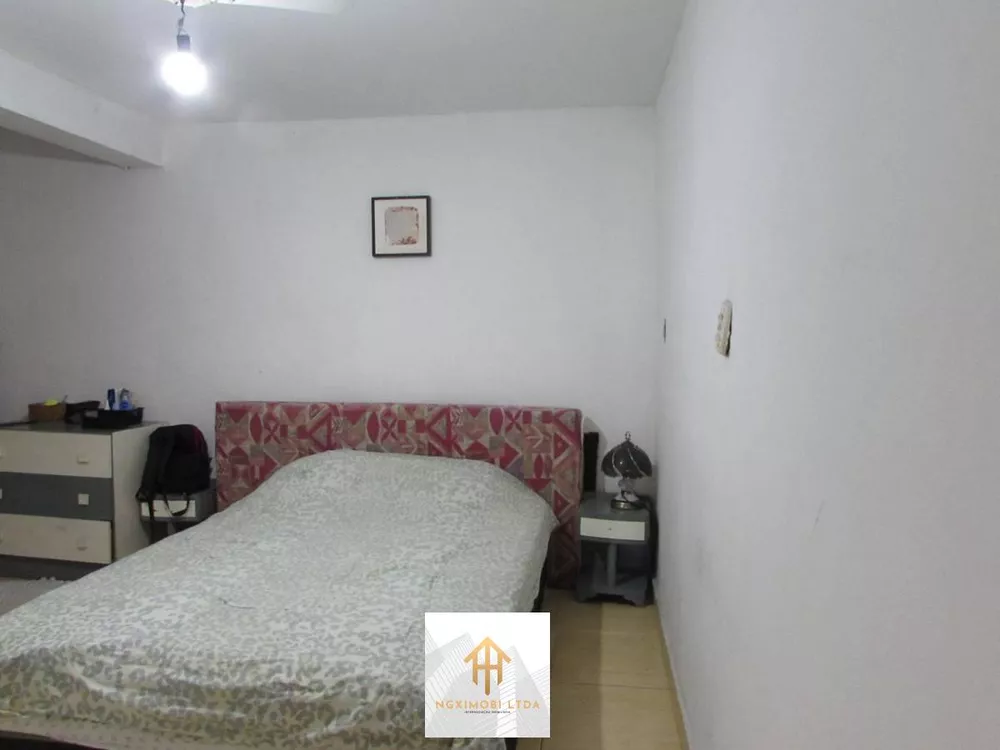 Casa, 5 quartos, 160 m² - Foto 1