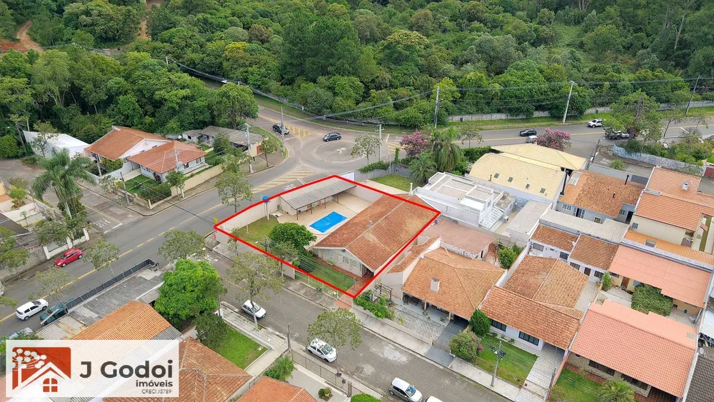 Casa, 3 quartos, 200 m² - Foto 1
