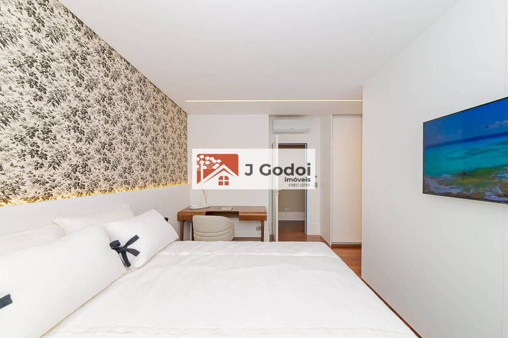 Apartamento, 3 quartos, 239 m² - Foto 2