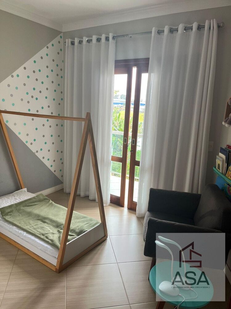 Casa, 3 quartos, 200 m² - Foto 3