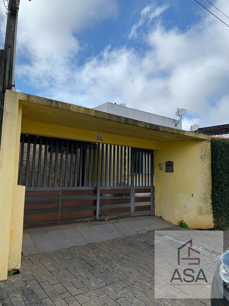 Casa, 3 quartos, 201 m² - Foto 2