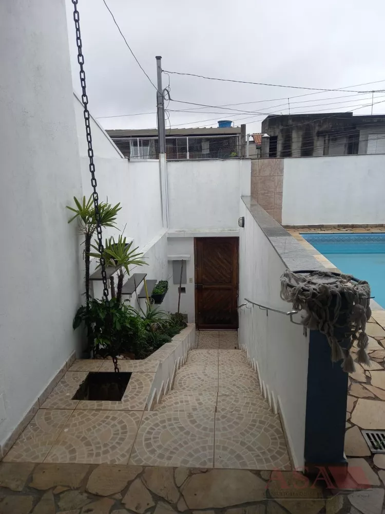 Casa, 4 quartos, 213 m² - Foto 3