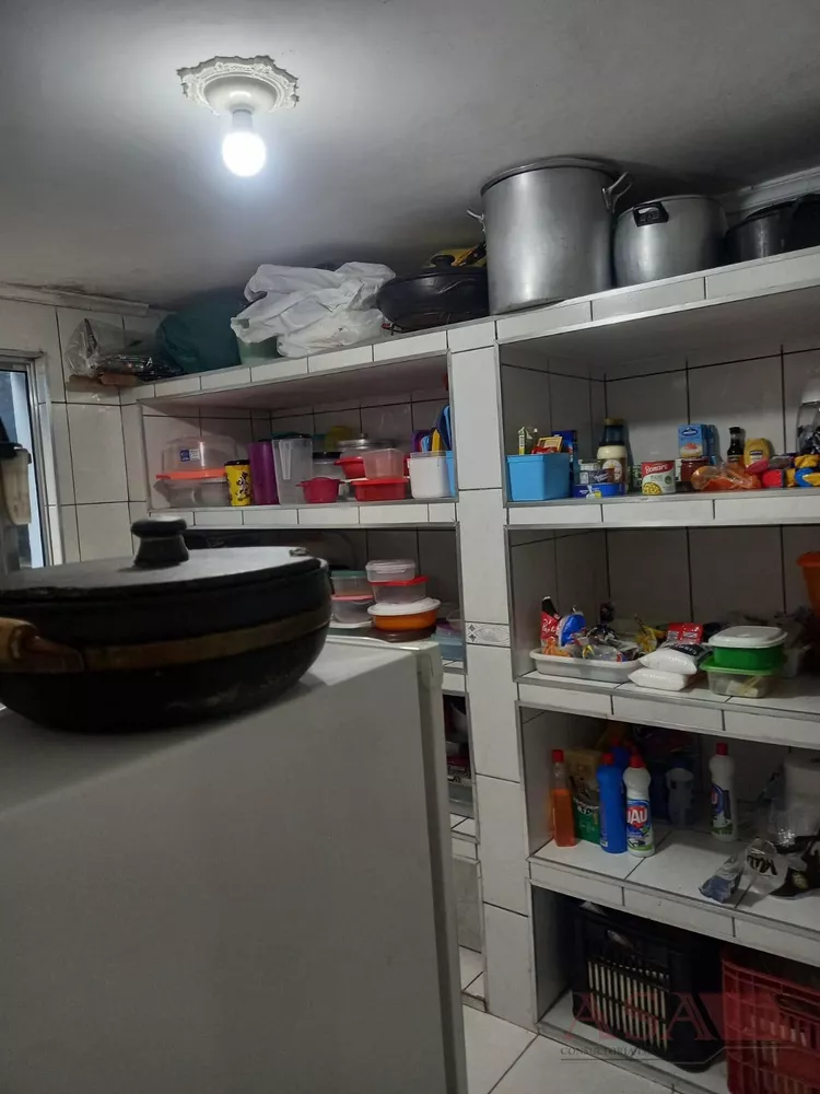 Casa, 4 quartos, 213 m² - Foto 2