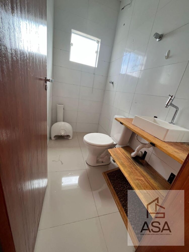 Casa à venda e aluguel com 3 quartos, 400m² - Foto 4