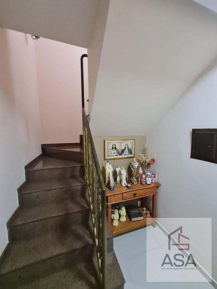 Casa, 4 quartos, 326 m² - Foto 2