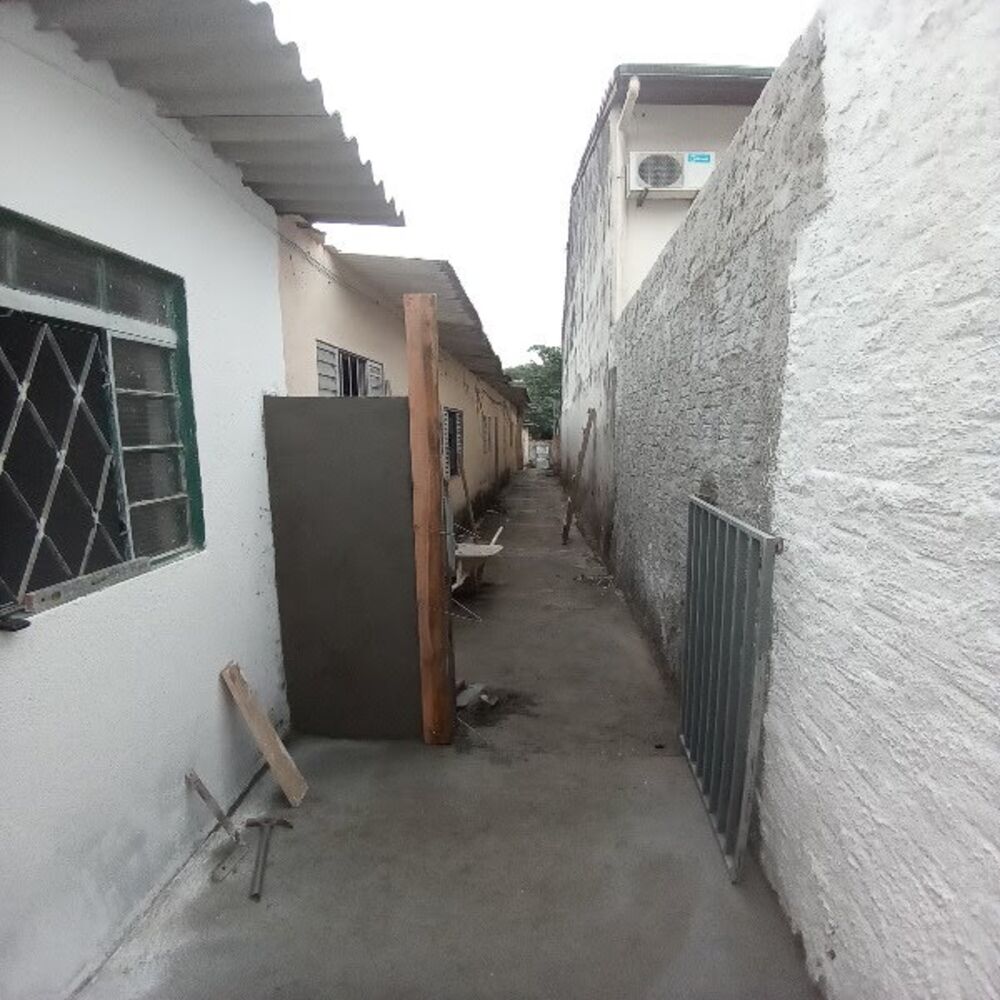 Casa para alugar com 1 quarto, 65m² - Foto 1