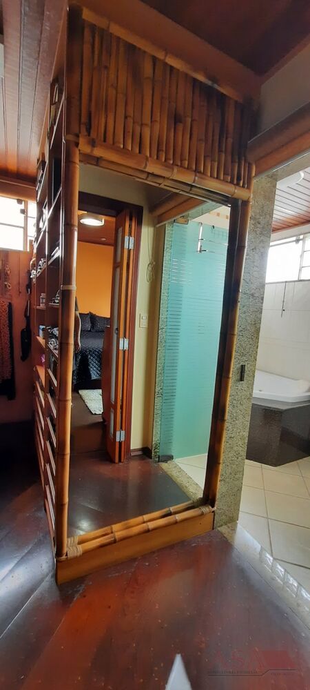 Casa, 4 quartos, 339 m² - Foto 3