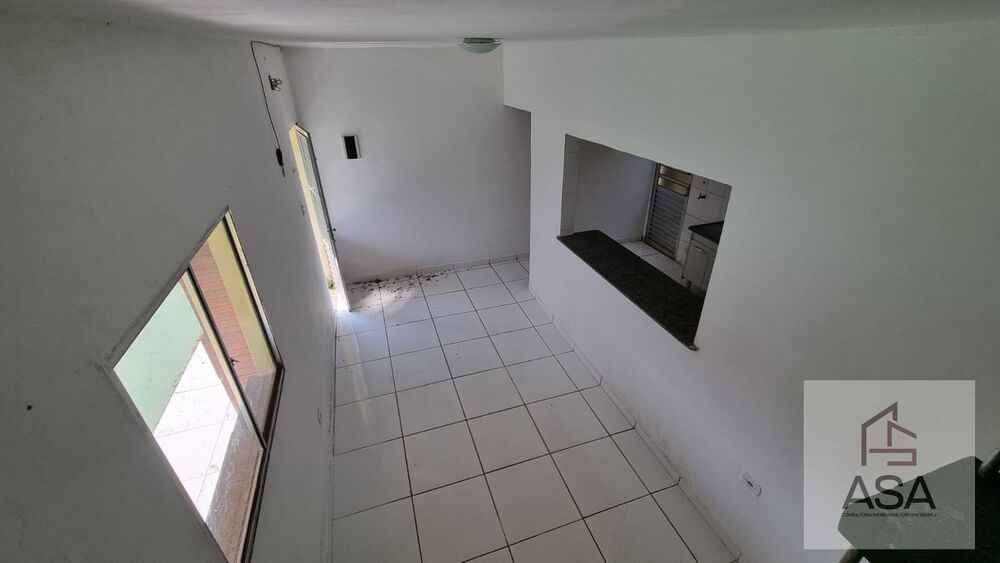 Casa de Condomínio para alugar com 2 quartos, 70m² - Foto 6