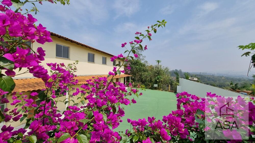 Casa de Condomínio para alugar com 2 quartos, 70m² - Foto 1