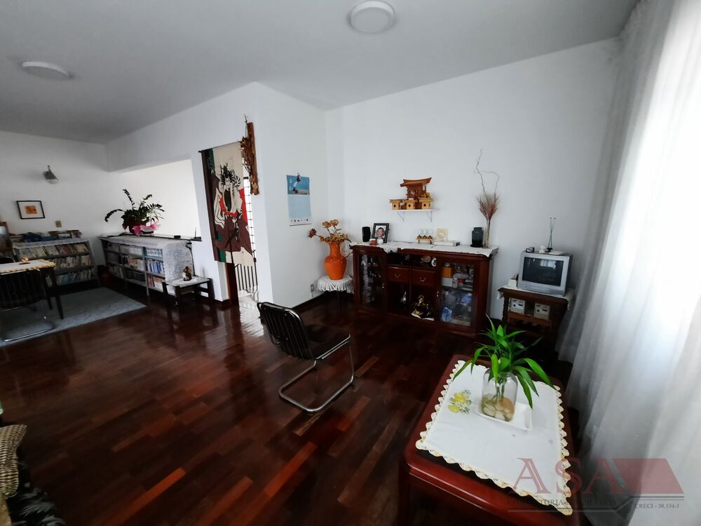 Casa, 4 quartos, 315 m² - Foto 1