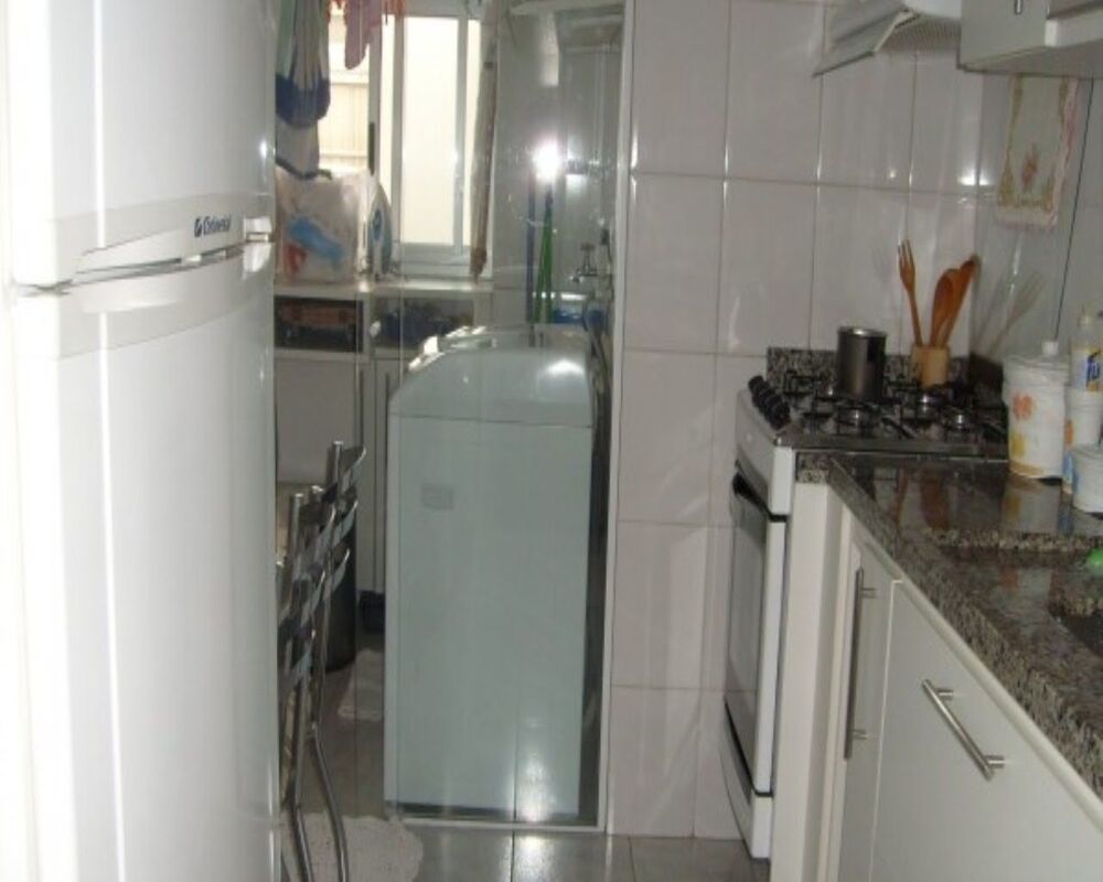Apartamento à venda com 2 quartos, 58m² - Foto 4