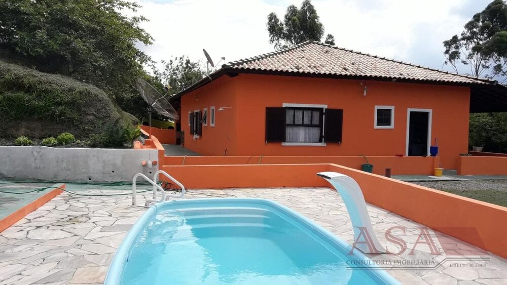 Sítio à venda com 3 quartos, 216m² - Foto 37