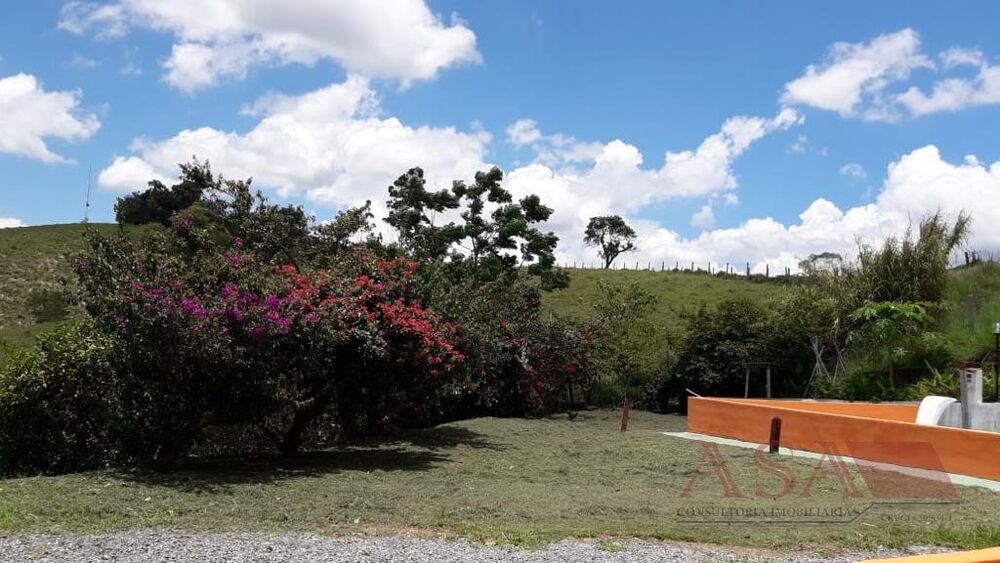 Sítio à venda com 3 quartos, 216m² - Foto 42